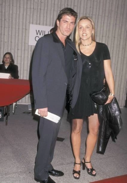 Who is Kate Elizabeth Lando